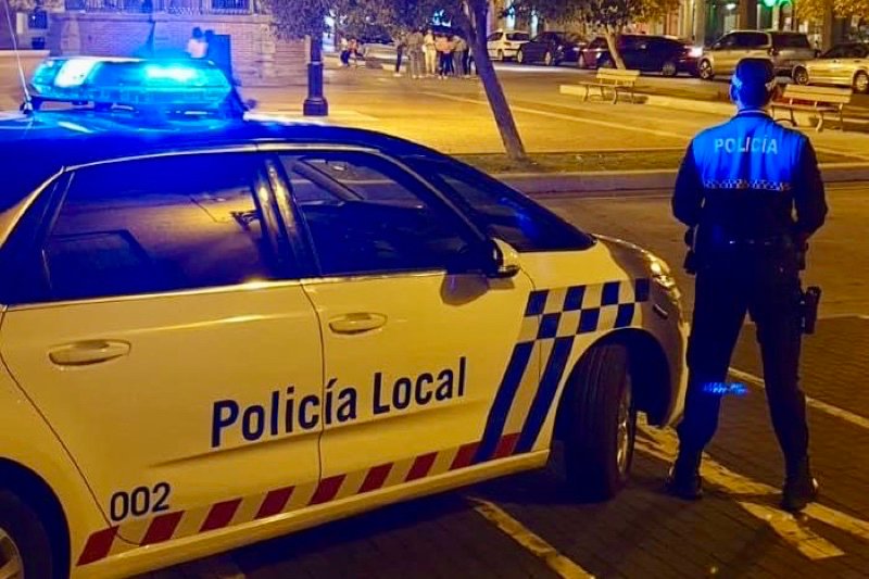 Detenido en Peñaranda un conductor kamikaze que circulaba en sentido contrario, sin luces y cuadruplicaba la tasa de alcohol 