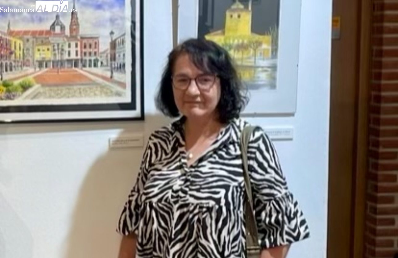 Los ‘Dibujos y Pinturas’ de Paqui González del Castillo llegan a Santiago de la Puebla en una sorprendente exposición