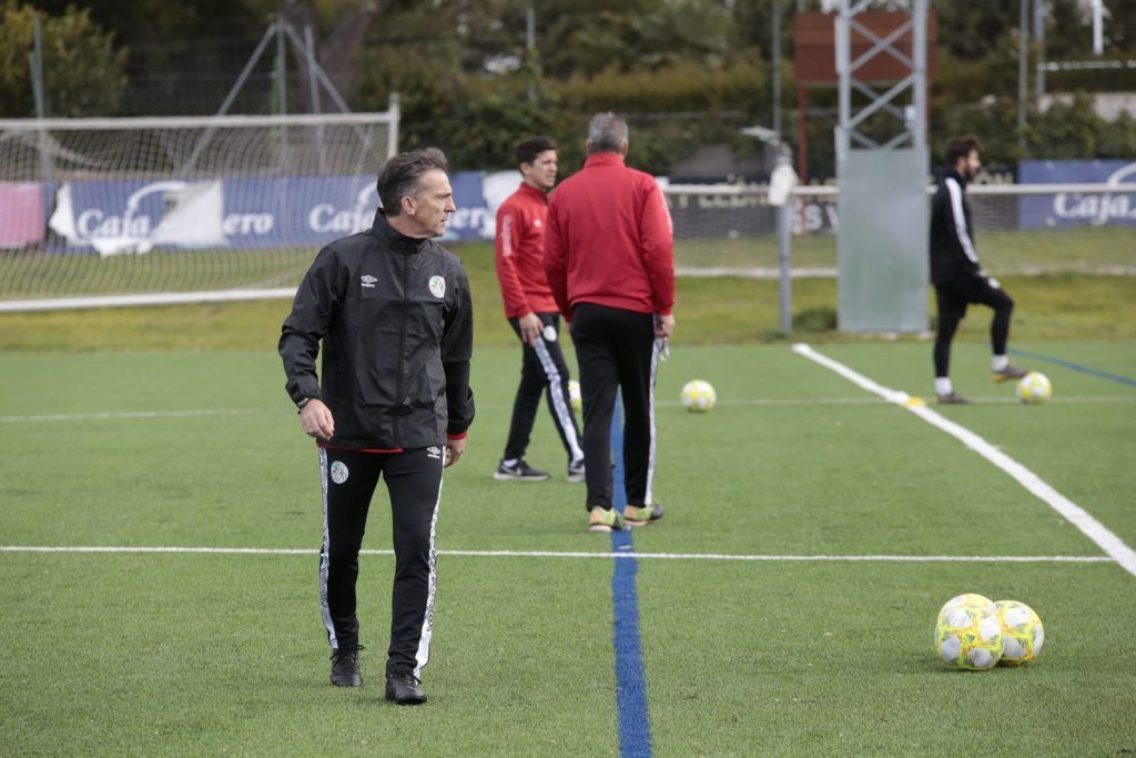 Aitor Larrazabal vuelve a Salamanca: Estamos con ganas de nuestro viaje para enfrentarnos a Unionistas