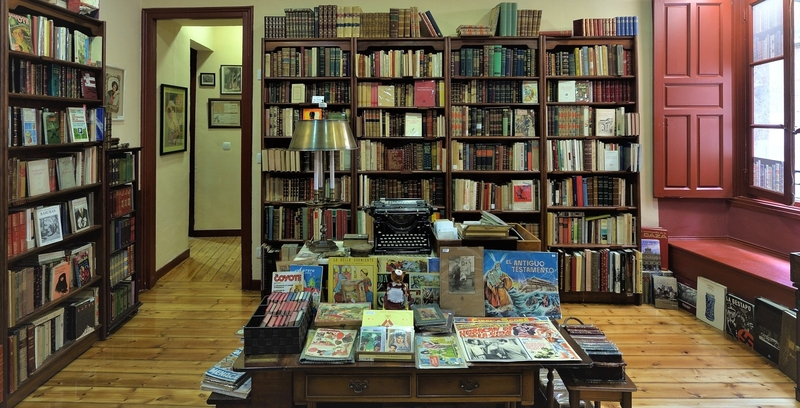 Adiós a una de las librerías más antiguas y originales de Salamanca 