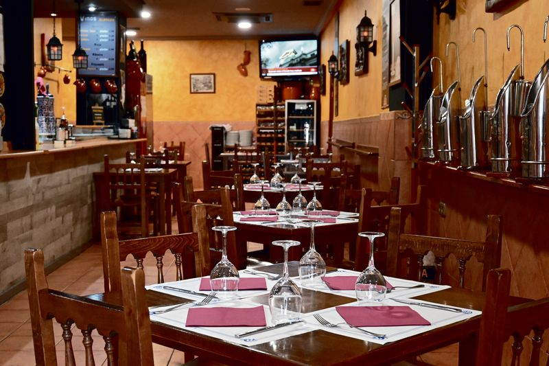 Mesón Los Faroles, el mejor sitio para comer un buen menú del día