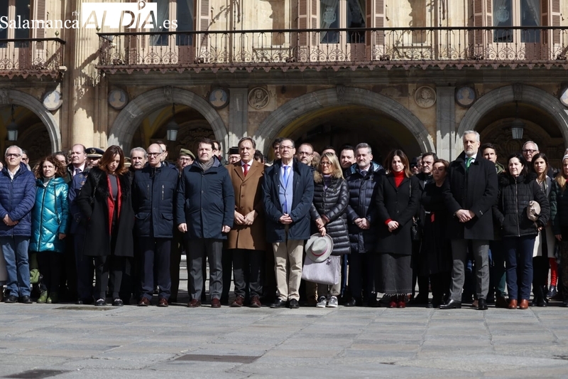 Un minuto de silencio 20 años después del 11-M
