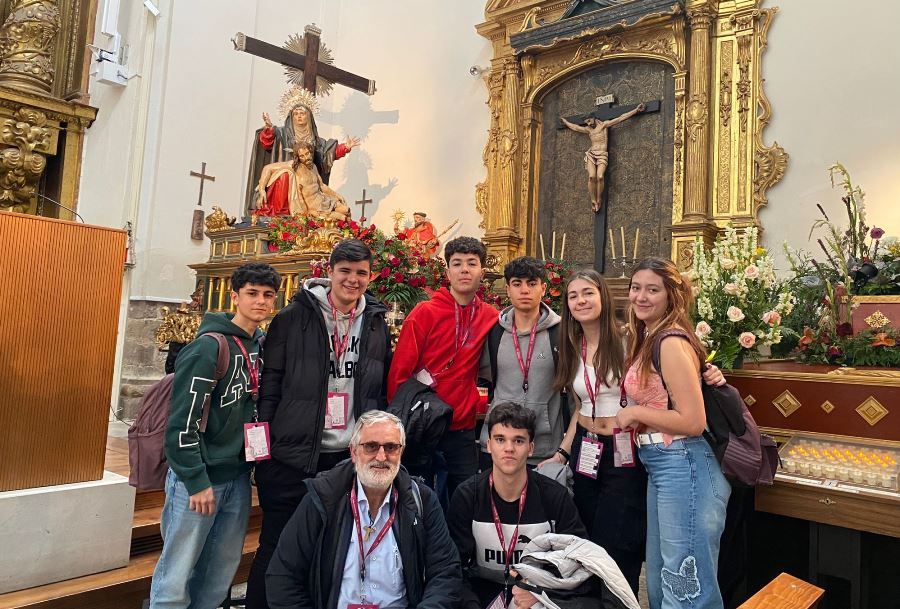 115 alumnos de Religión de la Diócesis asisten a un encuentro regional en Valladolid