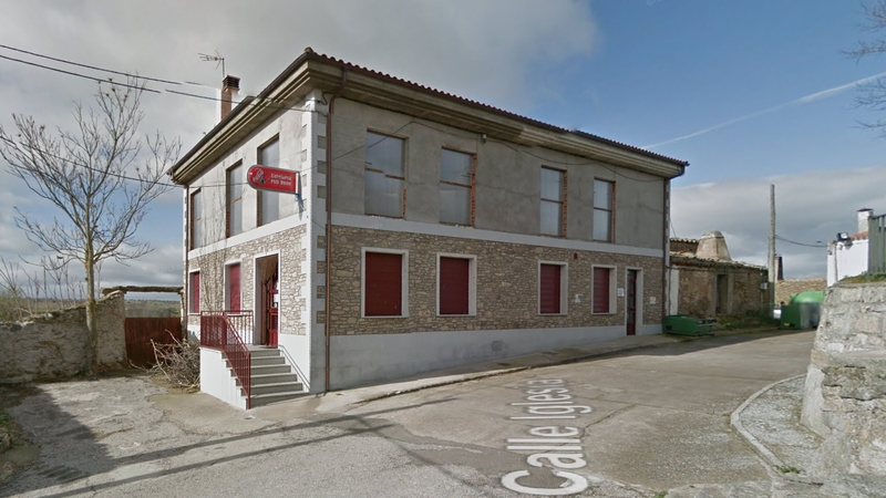 El Ayuntamiento de Peralejos de Abajo ofrece en alquiler un apartamento de uso turístico para facilitar el alojamiento