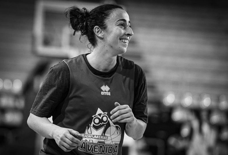 Estaría bien mejorar el pabellón de Würzburg, afirma la capitana de Avenida