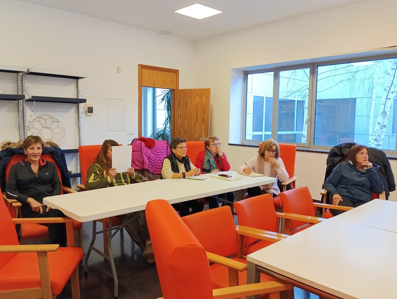 La Universidad de la Experiencia se consolida en Santa Marta con 14 alumnos