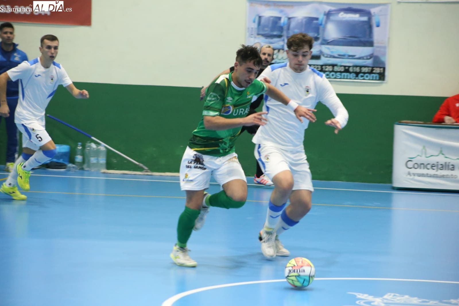 Una victoria para tomar oxígeno en Ferrol (7-8)