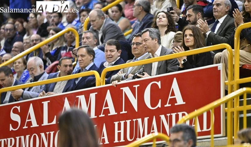 Jorge Recio habla de todo en el Perfumerías Avenida: el futuro de Nacho Martínez, los fichajes, Würzburg, la falta de reconocimientos...