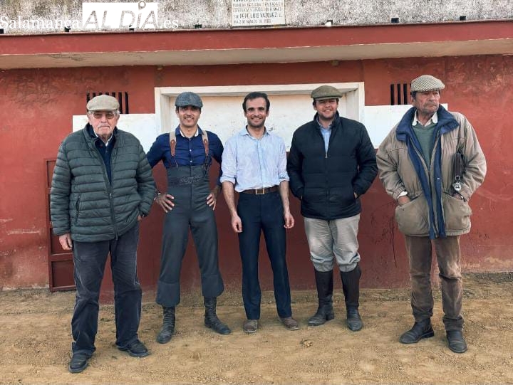 Los hermanos Castaño se preparan en la legendaria ganadería de Miura