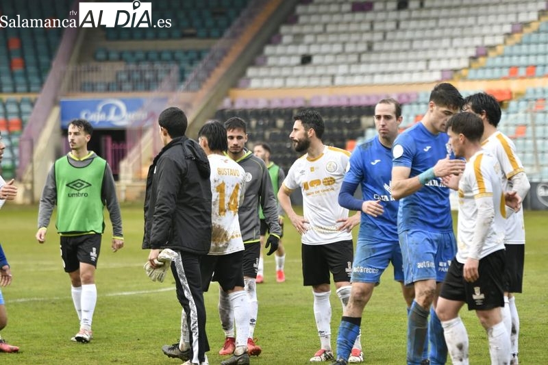 La enésima pifia del Salamanca UDS le deja sin victoria contra el Villaralbo en el añadido (1-1)