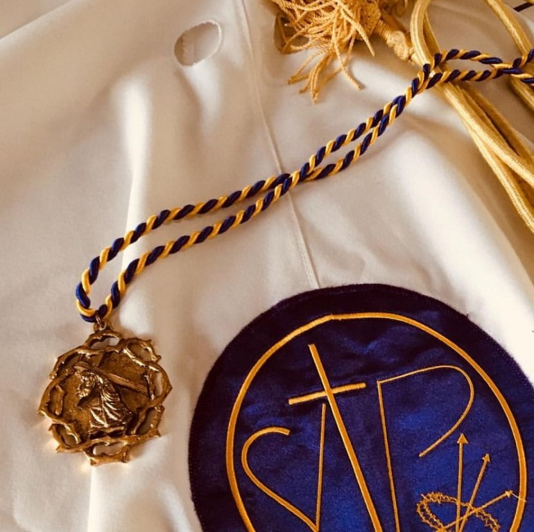 Devoción, tradición y… espectáculo