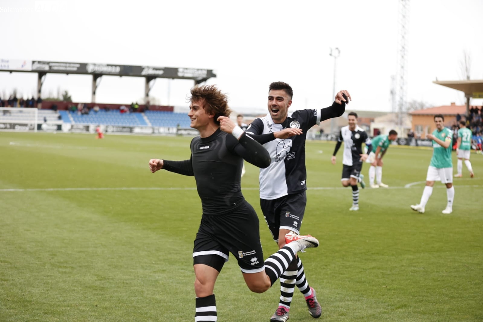 Slavy le da media salvación a Unionistas con un gol de penalti en el 91 (1-0)