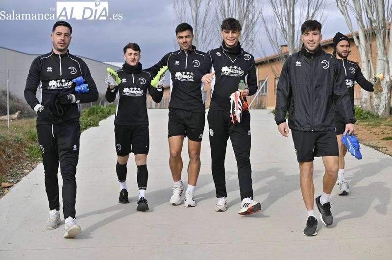 Ekaitz Jiménez vuelve a entrenar con normalidad en Unionistas