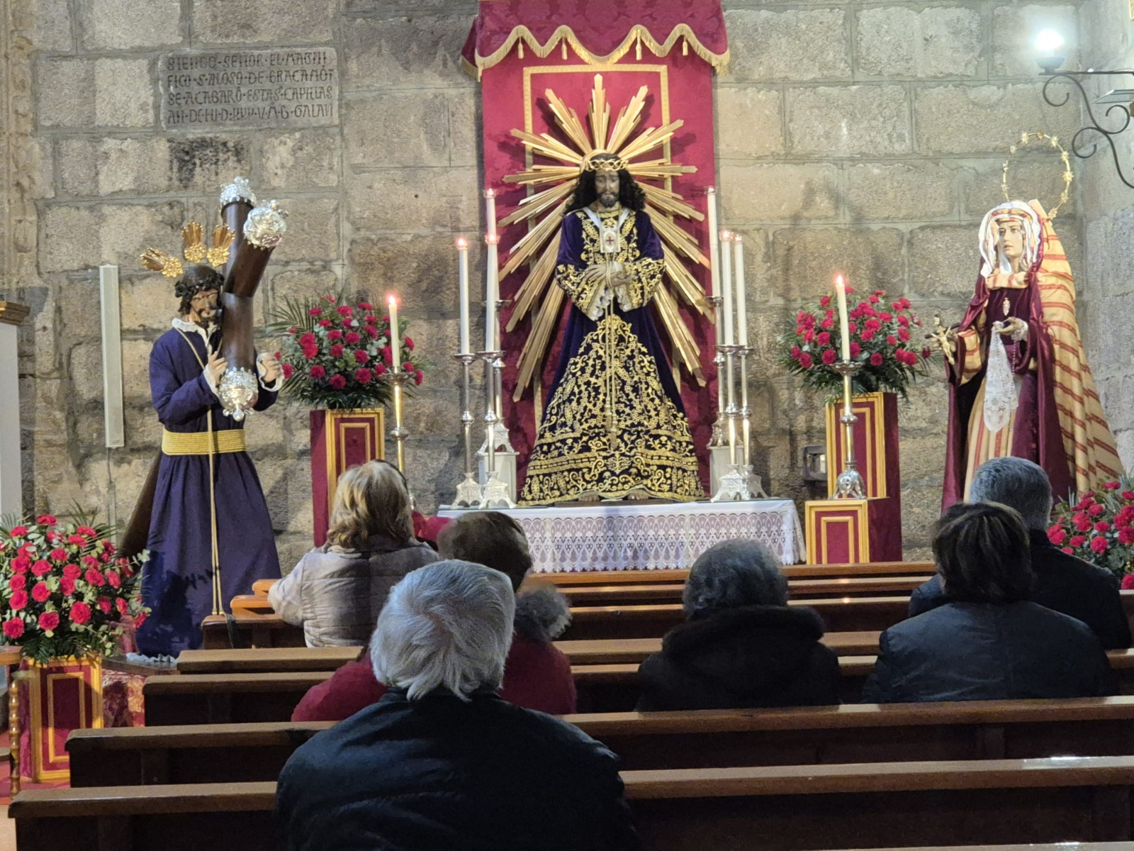 La devoción por Jesús de Medinaceli vuelve a vivirse en un masivo besapiés
