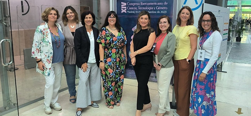 La USAL participa en un estudio sobre los factores que contribuyen al descenso de mujeres en las ingenierías informáticas