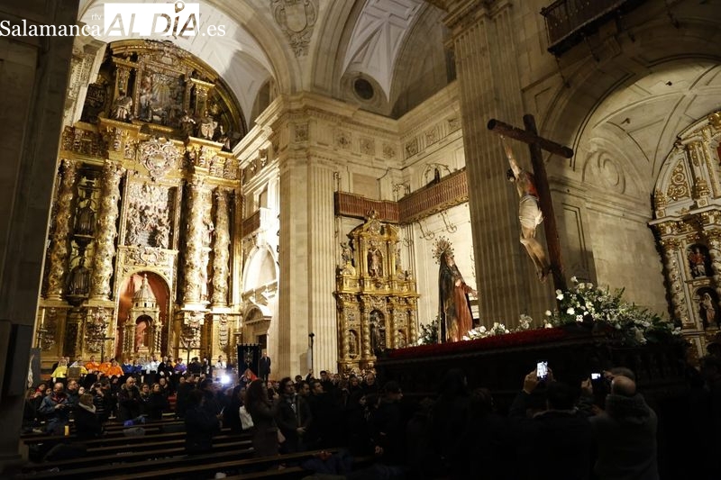 La lluvia impide la procesión del Santísimo Cristo de la Luz y la Promesa de Silencio