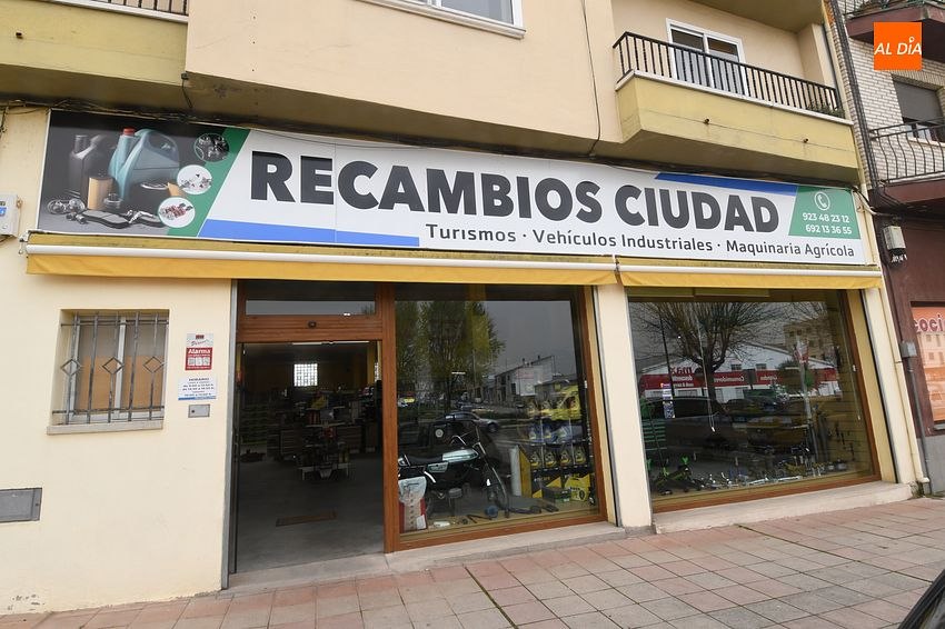 Recambios Ciudad: La tienda de repuestos del automóvil que da servicio a particulares y empresas