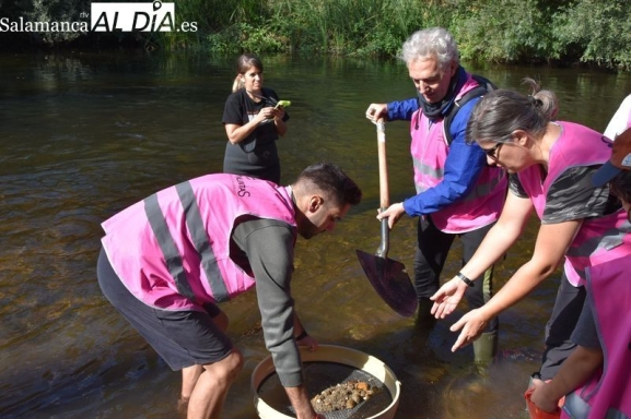Se buscan voluntarios para una nueva recogida de residuos en la ribera del río Tormes
