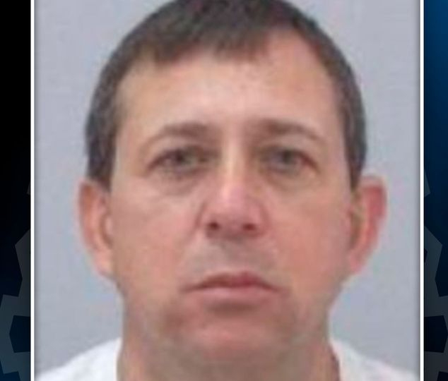 Piden colaboración ciudadana para encontrar a este hombre que está en busca y captura 