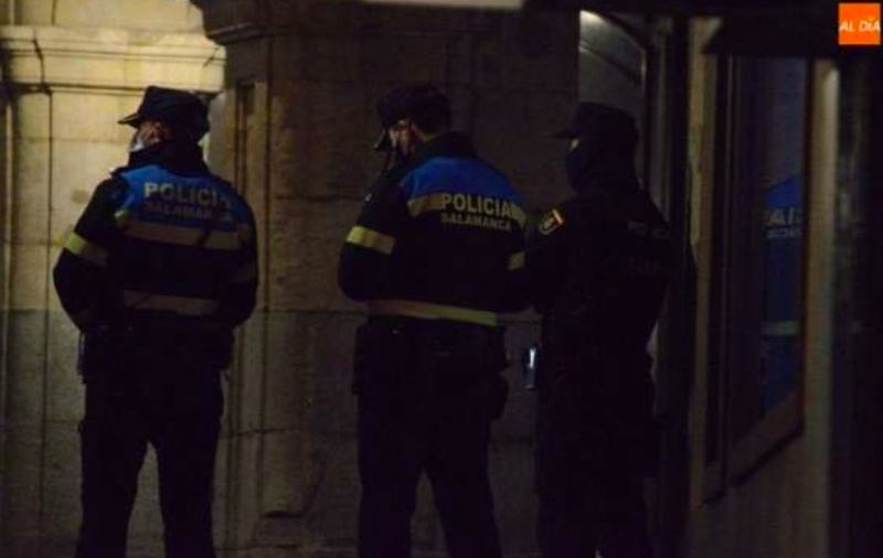 Desalojadas 35 personas de un domicilio en la calle Sol Oriente 