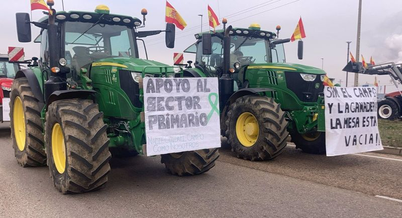 Agricultores de CyL protestarán este lunes en el Puerto de Santander por la importación masiva y almacenamiento de cereales de Ucrania