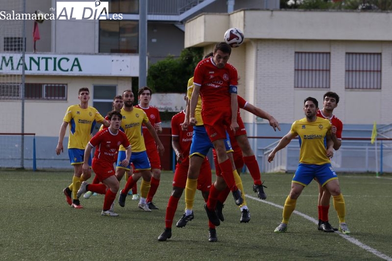El Monterrey pierde en el Neme y deja el liderato más cerca para el Helmántico (3-2)