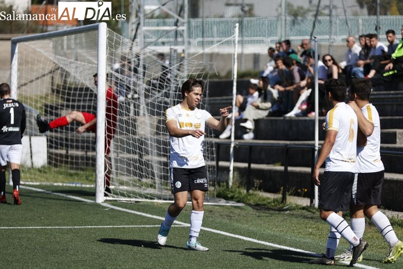 El filial del Salamanca UDS pasa por encima del Ribert en el derbi (4-1)