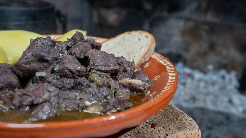El ‘Festival da Chanfana’ alegra el pueblo fronterizo de Meimão