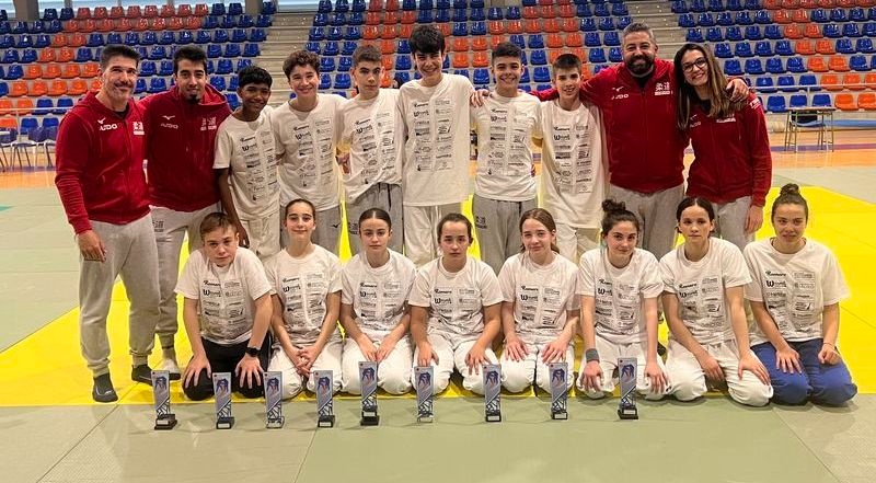 Más de 20 medallas para Salamanca en el Autonómico infantil y cadete de judo