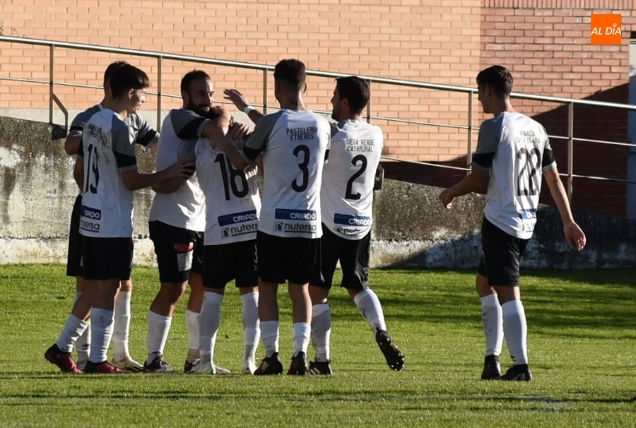 El Ciudad Rodrigo hace los deberes ante el colista y tiene el sueño una jornada más cerca