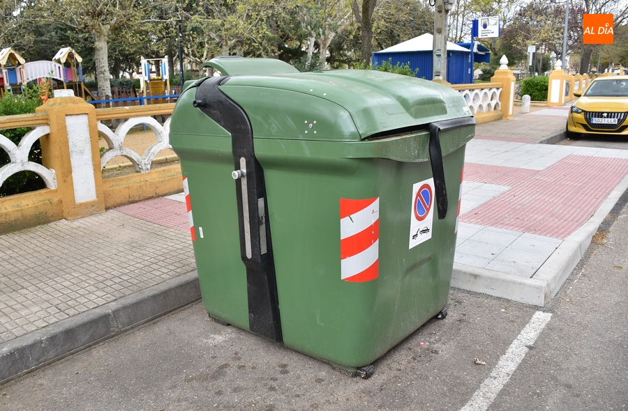 Se reduce el horario en el que está permitido tirar la basura