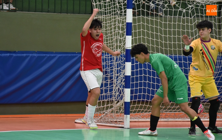 Cómoda tarde para los infantiles y cadetes regionales del III Columnas ante sendos equipos leoneses