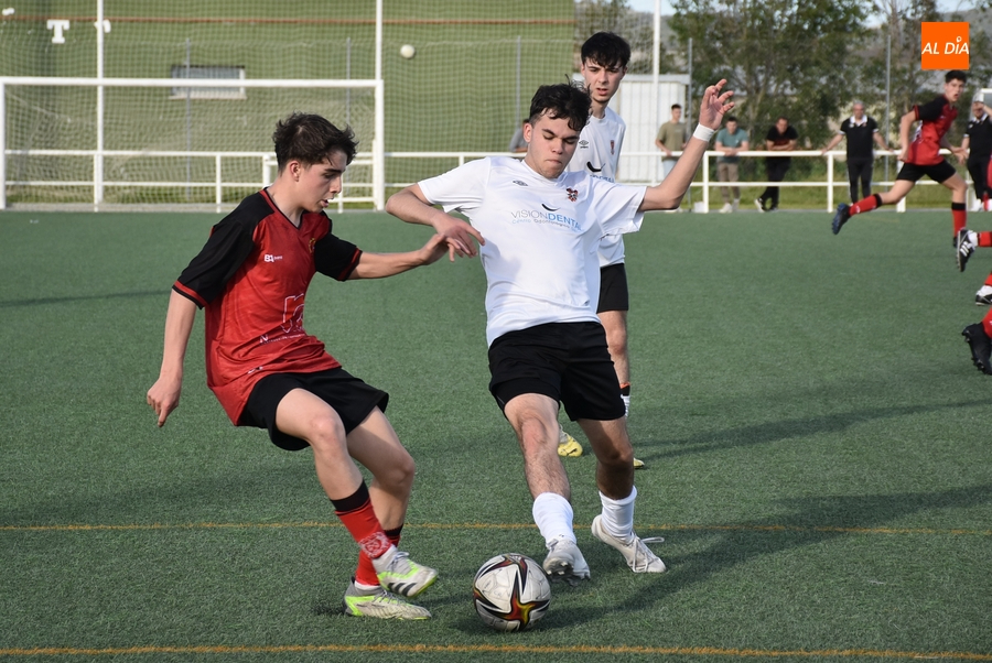 #M [12-14 ABR] Los juveniles del Ciudad Rodrigo y Béjar firman tablas en su duelo en la zona baja