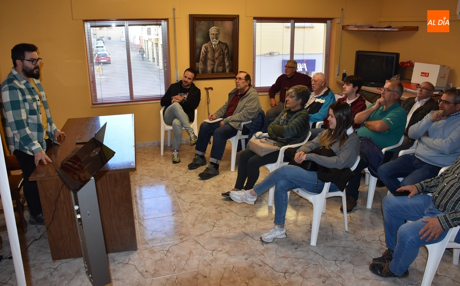 El PSOE inicia con una sesión sobre comunicación una ronda de jornadas formativas