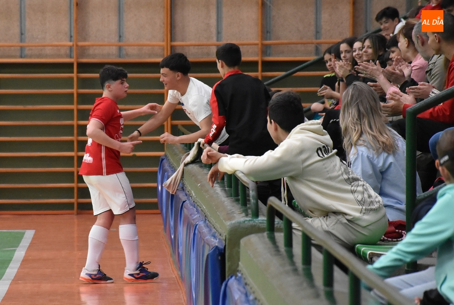 #M [6-7 ABR] Solvente victoria del Infantil B del III Columnas ante Inter Sala B