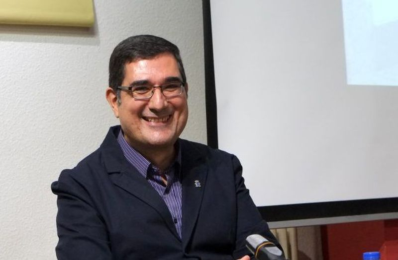 Diálogo sobre novelas negras en el Casino Obrero de Béjar