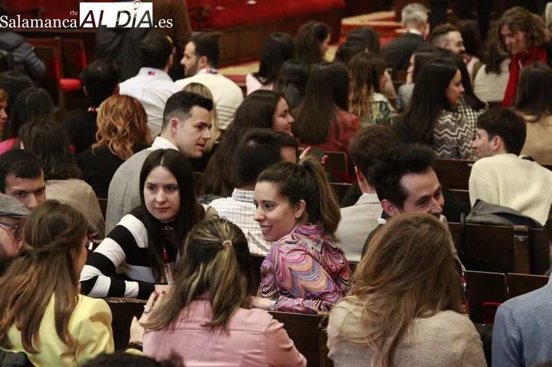 Antiguos alumnos vuelven a la USAL 15 años después