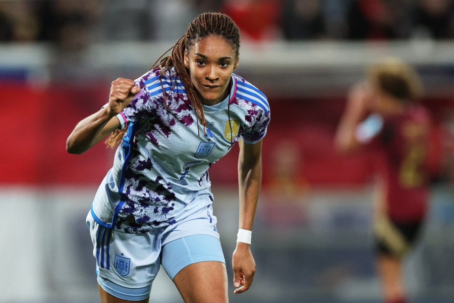 España debuta en la fase de clasificación para la EURO 2025 con goleada en Bélgica (0-7)