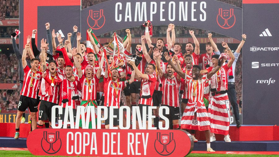 El Athletic Club gana la Copa del Rey en los penaltis al Mallorca 40 años después (1-1/4-2)