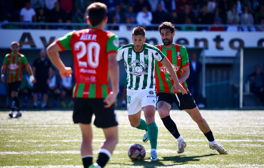 El CD Guijuelo gana al Villalbés y ya es matemáticamente equipo de playoff (2-0)
