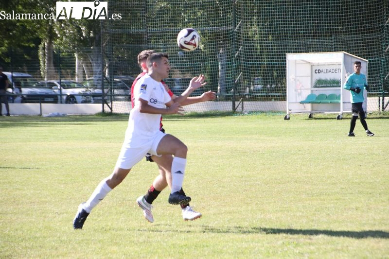 Buen partido sin premio del Aficionado en Carbajosa (2-0)