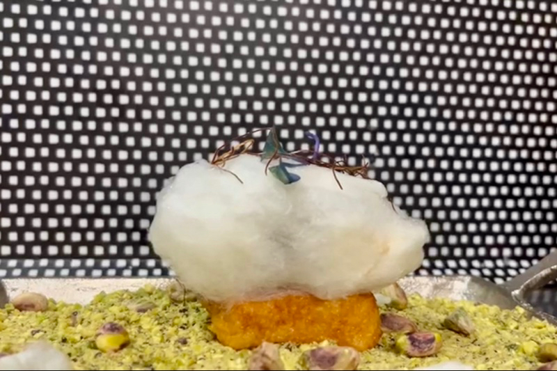 Helio Flores y sus ‘Carrilleras a la Riojana’ finalista nacional en el Master Tapas con productos de la Rioja, seleccionado entre más de 270 participantes