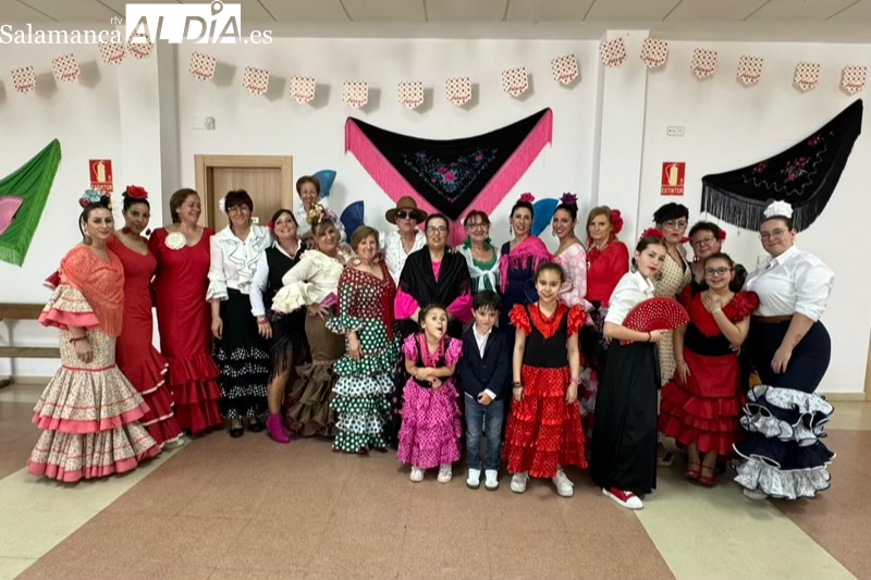  Bailes y gran ambiente para vivir la I Feria de Abril en El Campo de Peñaranda