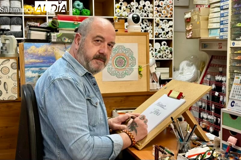 Paco Mulas: La caligrafía personalizada y el letering propia de ‘El Cielo’