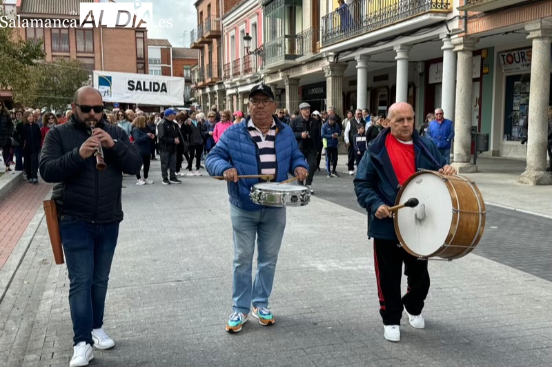 Multitudinaria y emotiva XIV Marcha Solidaria de Acopedis 
