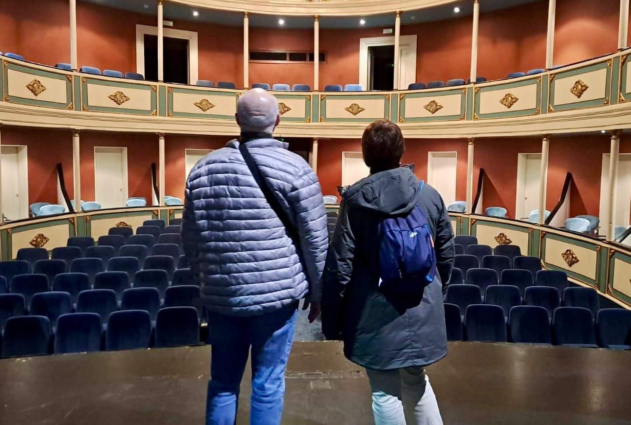 Visitantes nacionales descubren Peñaranda junto a la Oficina de Turismo