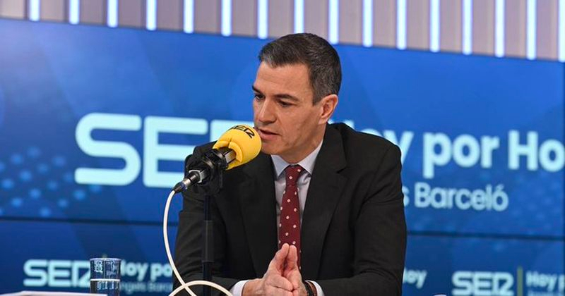 Sánchez dice que lleva una década sufriendo una campaña de acoso y derribo junto a su mujer