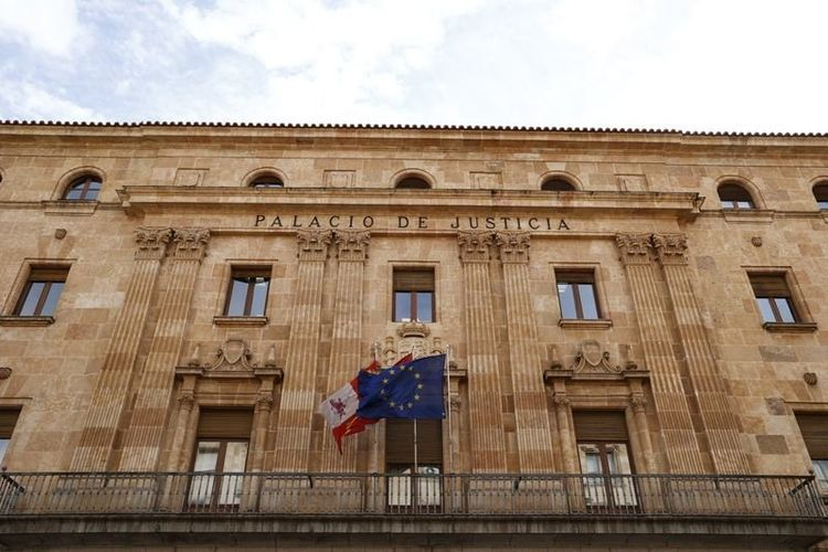 Condenado por no pagar a un taxista los viajes que realizó  