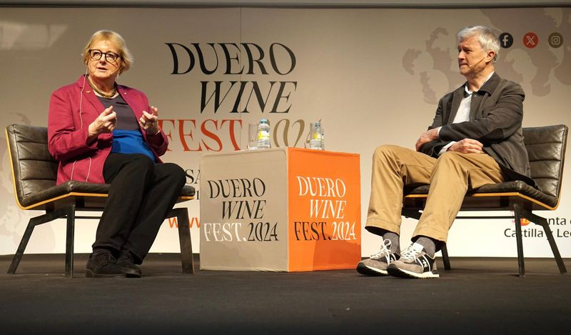 El Duero se posiciona en Salamanca como uno de los importantes ríos vitivinícolas del mundo