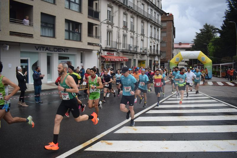 Daniel Sanz y Ester Rodríguez ganan la Media Maratón Ciudad de Béjar
